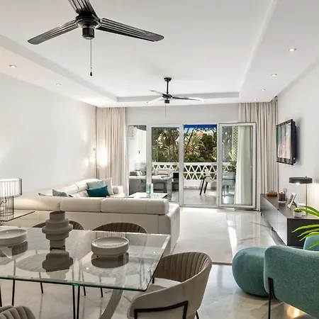 Pool View In Casa Sevilla - Puerto Banus Апартаменты Марбелья