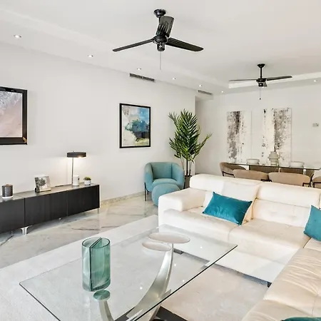 Pool View In Casa Sevilla - Puerto Banus Апартаменты *